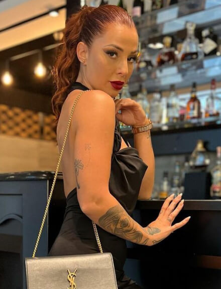 Evy Melaa Borntobefuck