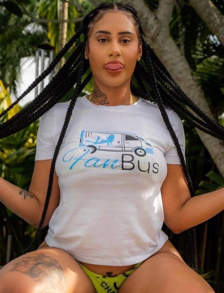 The Fan Bus Borntobefuck