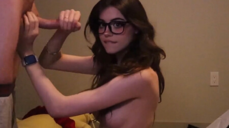 Hannah Owo BG Quick Blowjob Vidéo Porno Leaks Borntobefuck